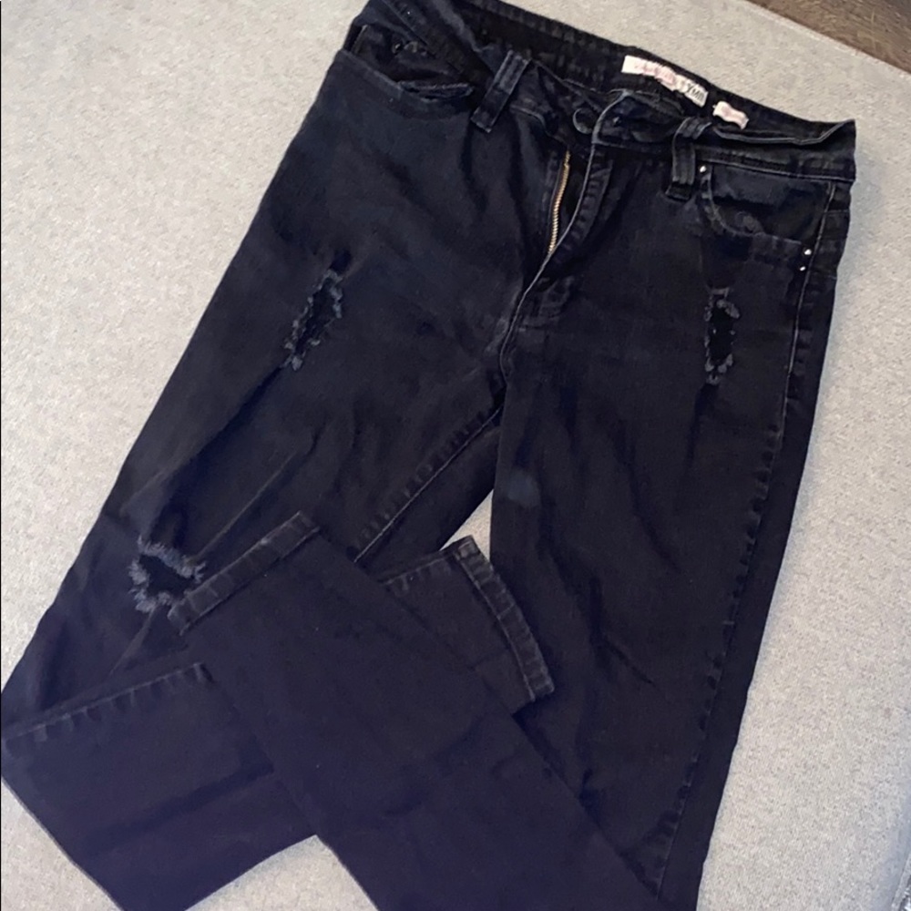 Black Jeans